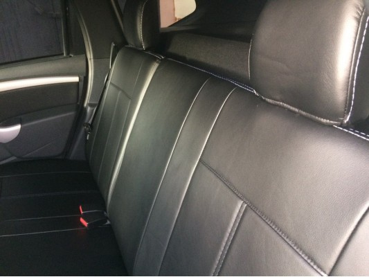 Авточехлы на Nissan Terrano Авточехлы на Nissan Terrano