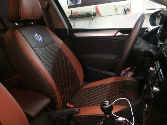 Авточехлы на Volkswagen Golf 6 Авточехлы на Volkswagen Golf 6