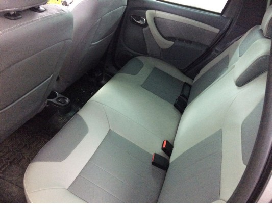 Каркасные авточехлы на Nissan Terrano Каркасные авточехлы на Nissan Terrano