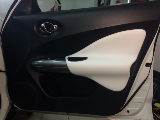 Перетяжка дверных карт Перетяжка дверных карт